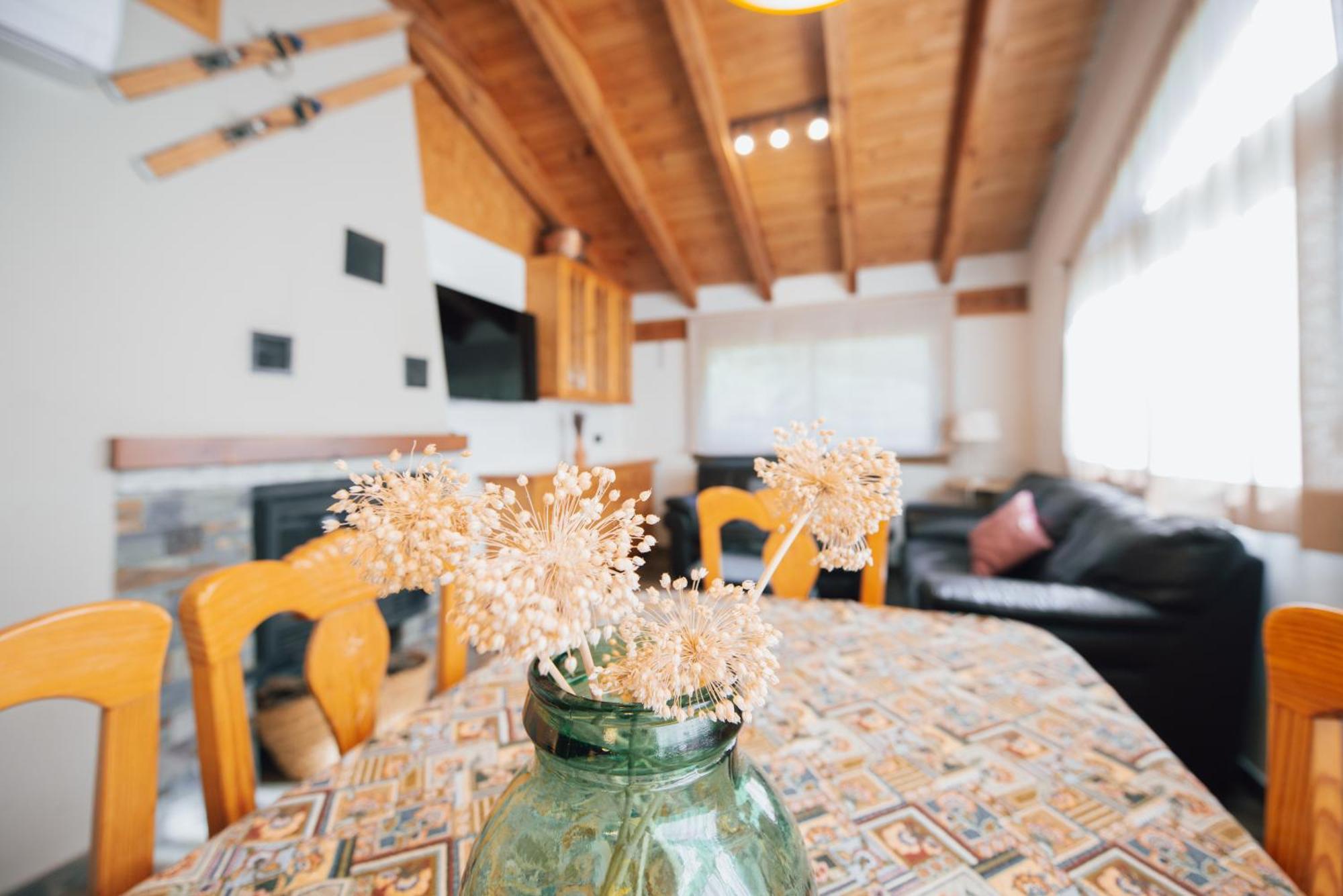 Lo Niu Apartment Ribera de Montardit Luaran gambar