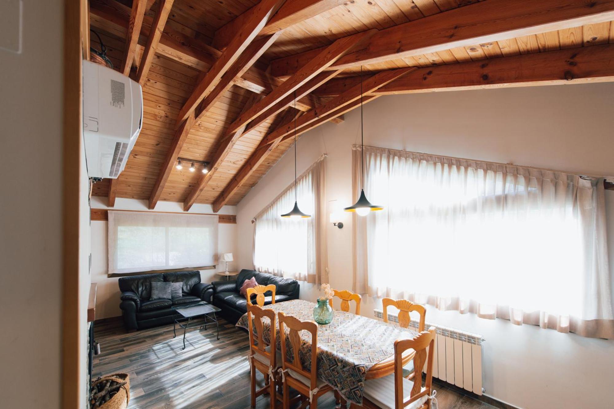 Lo Niu Apartment Ribera de Montardit Luaran gambar
