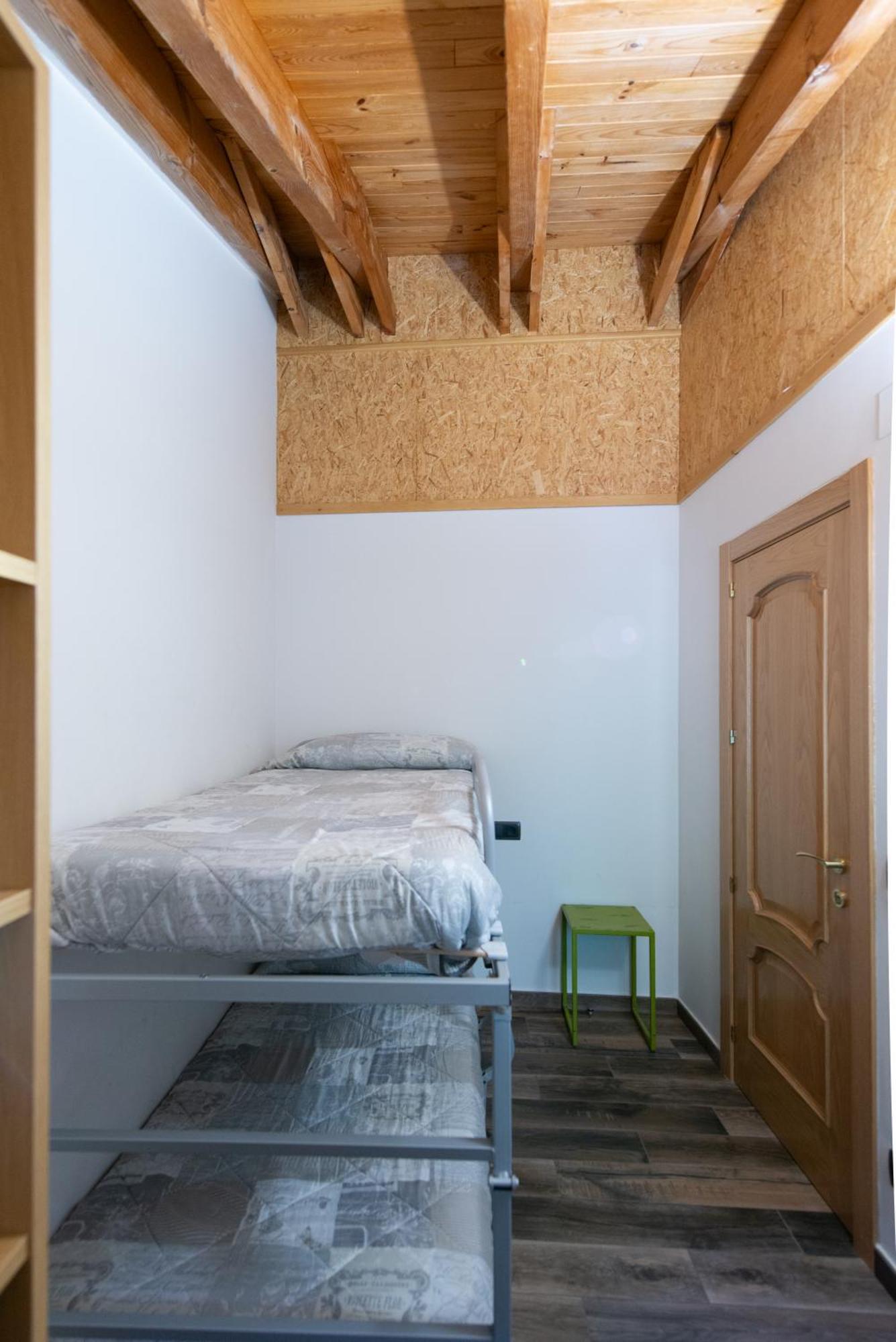 Lo Niu Apartment Ribera de Montardit Luaran gambar
